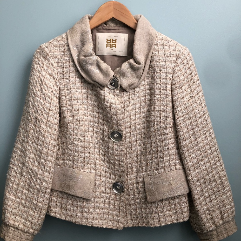 RIANI Neutral Color Blazer ❤️ - Picture 4 of 5